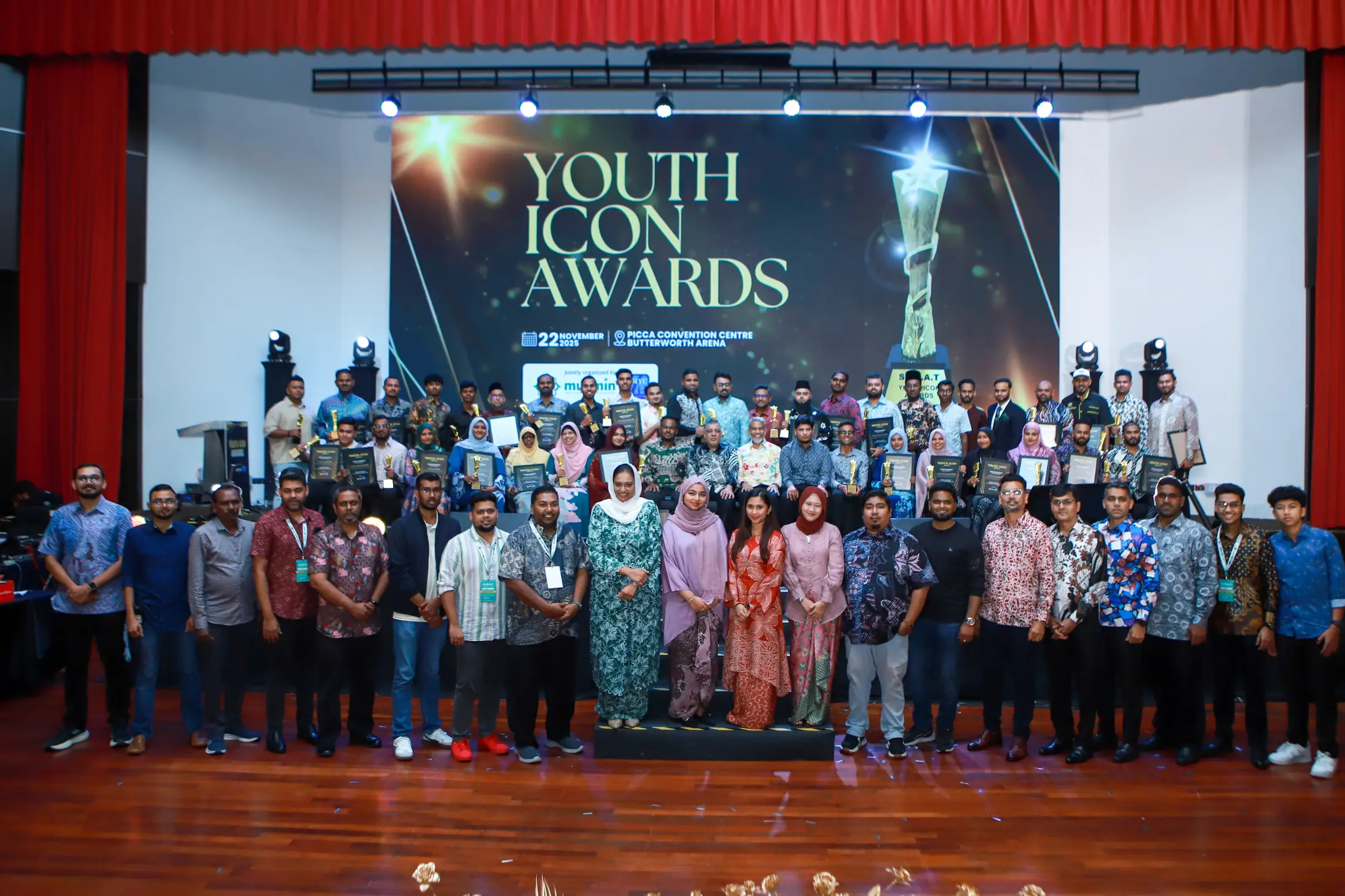 MUKMIN Youth Icon Awards